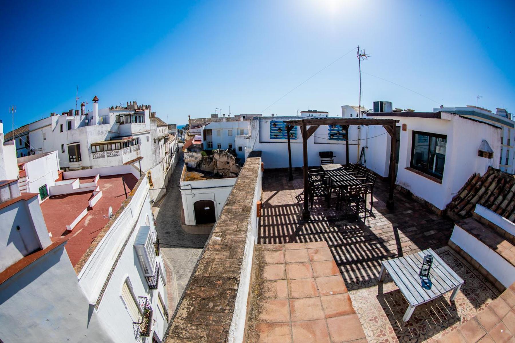 Edificio Reformado Con 2 Pisos En Tarifa Centro Apartment Bagian luar foto